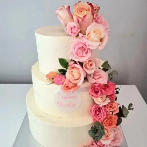 Gâteau mariage fleuri