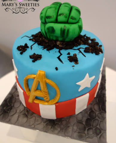 Gâteau super héros 