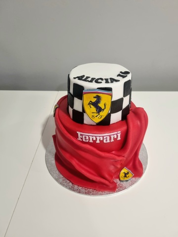 Layer cake thème voiture