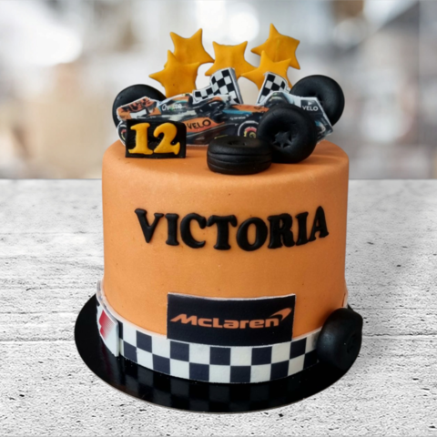 Layer cake thème voiture
